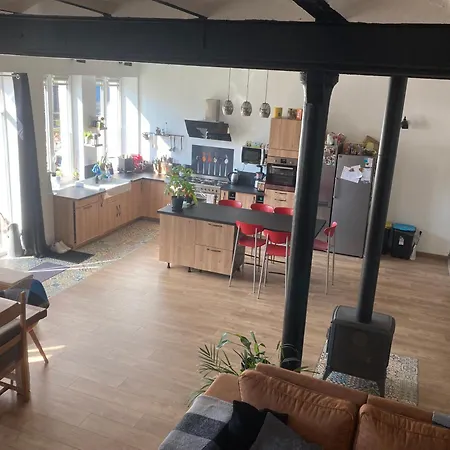 Chez Virginie Bed & Breakfast Floing